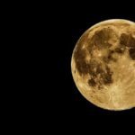 Luna de los Gusanos: Significado Espiritual y su Influencia en Nuestras Vidas
